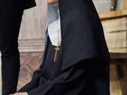 Im Kloster ist der Teufel los